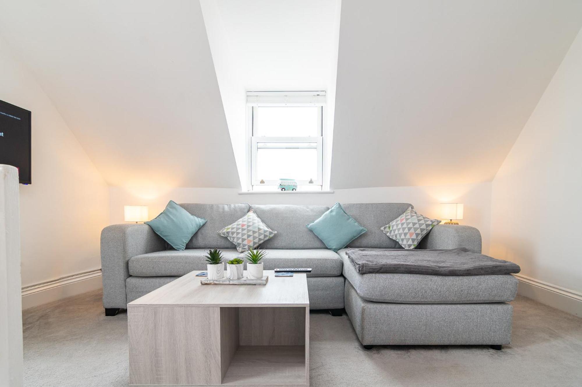 Light Airy 3 Bed Town Cntr Flat 700M To The Beach Bournemouth Exterior foto